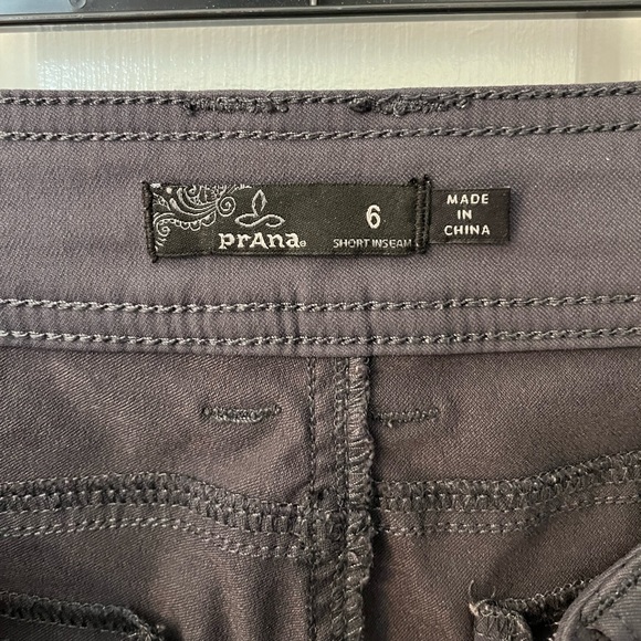 Prana Halle Coal Gray Convertible Hiking Pants Size 6 - Picture 3 of 4